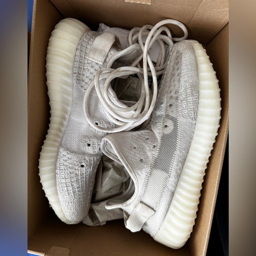 YZY Boost 350 v2 - Bone